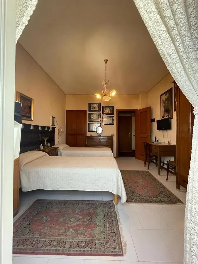 Homestay Mamy Penthouse Apartment Palermo