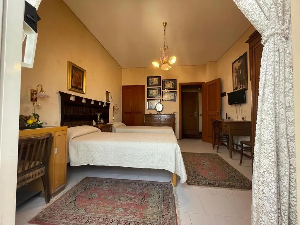 Mamy Penthouse Apartment Palermo